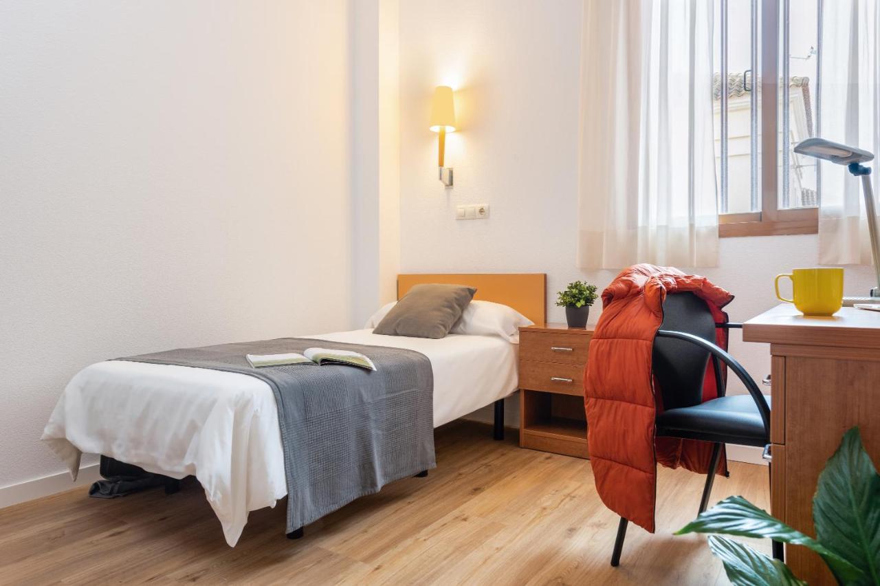 Micampus Bormujos Student Residence エクステリア 写真