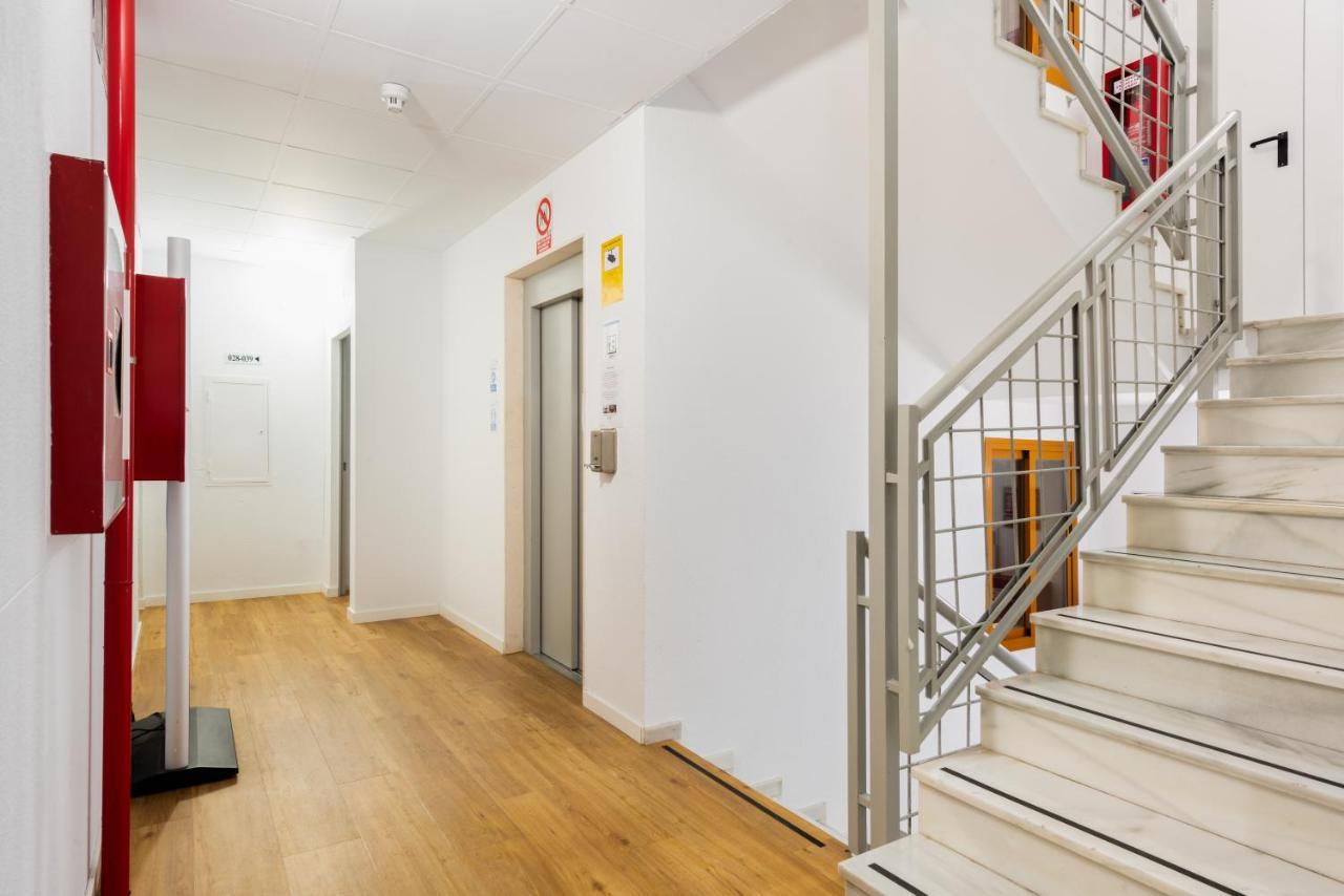 Micampus Bormujos Student Residence エクステリア 写真